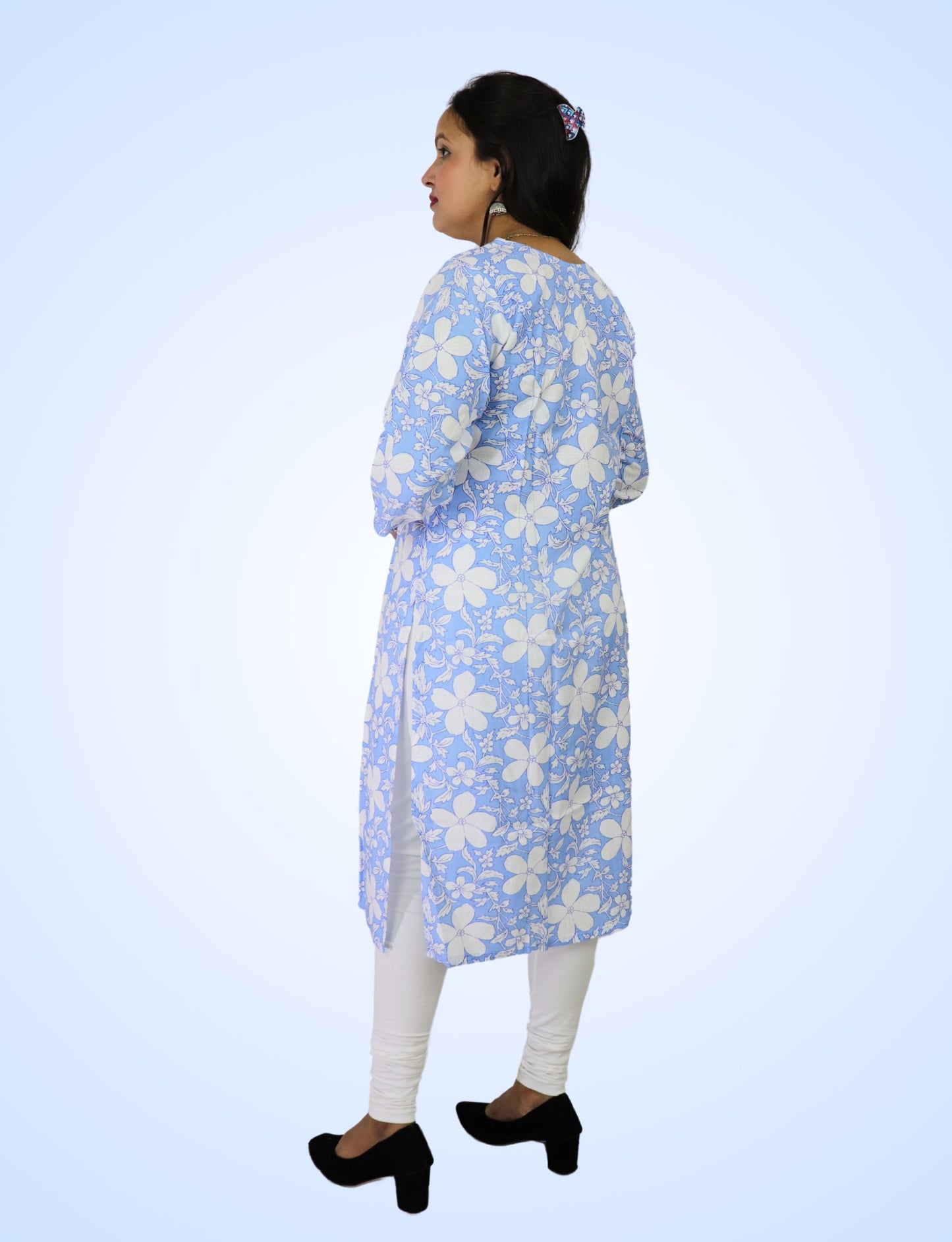 Floral Print Cotton Kurti with V-Neck, 3/4 Sleeves, Light Blue and White