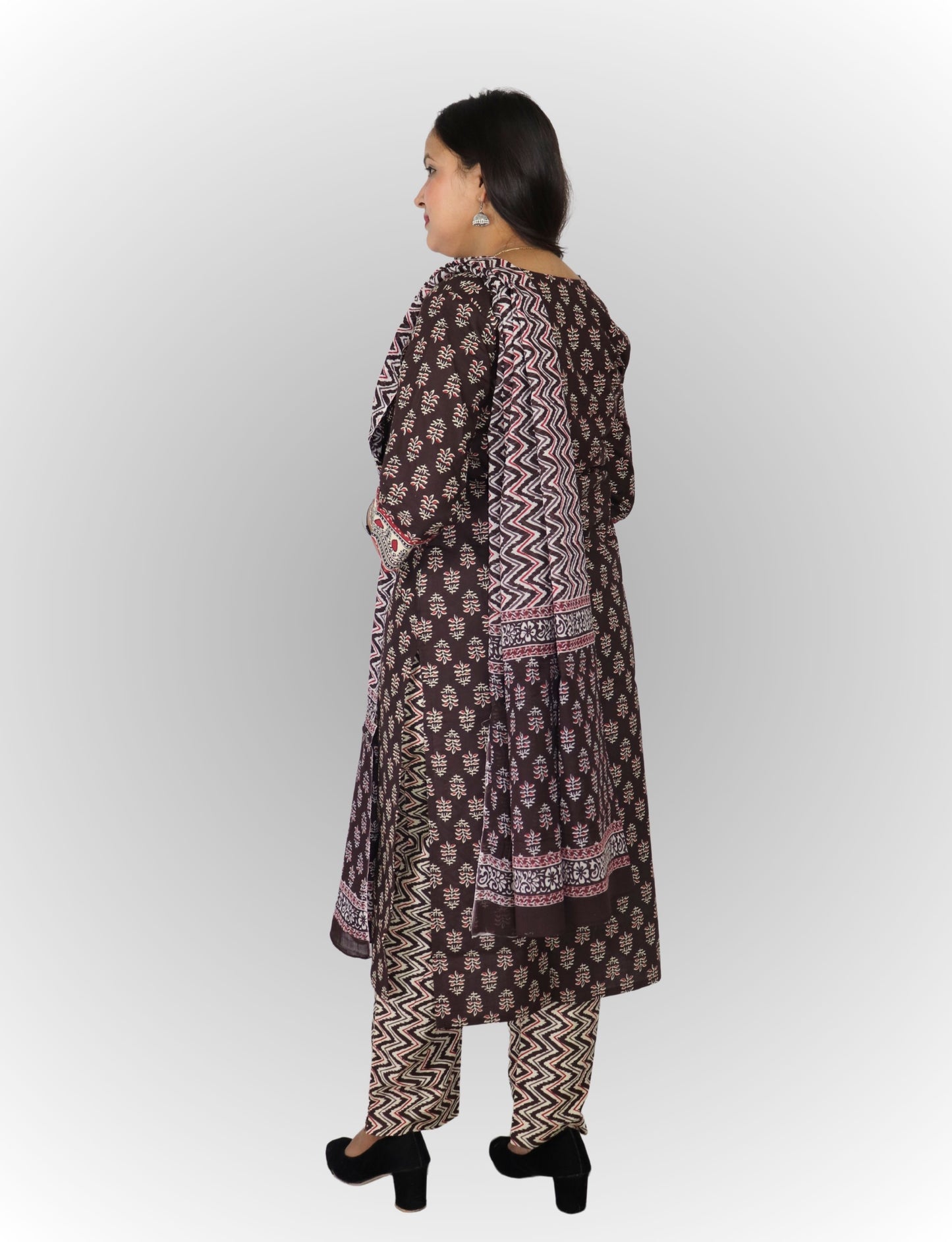 Traditional Block Print Cotton Kurta Set with Chevron Design, Brown and Pink