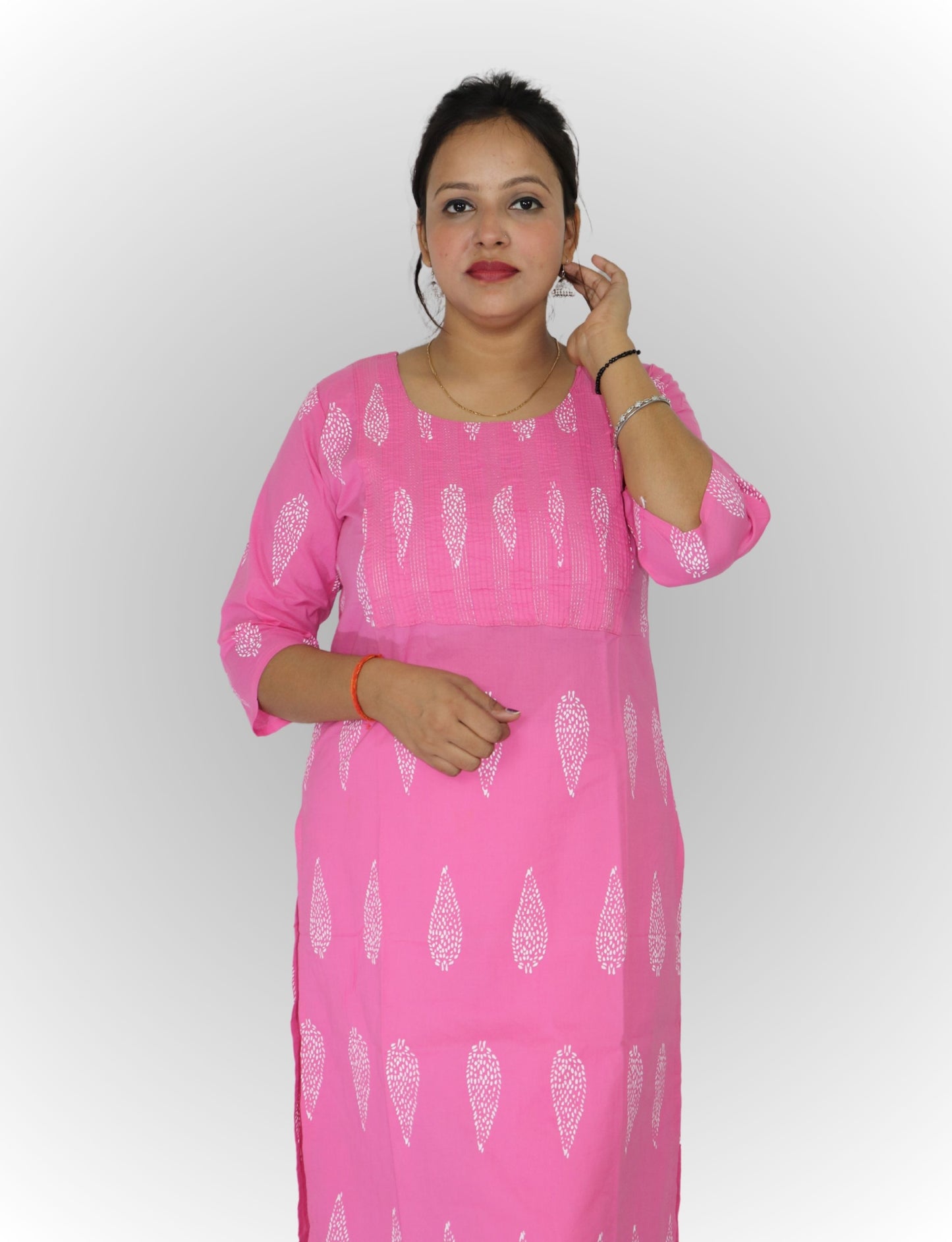 Vedickulture Pink Cotton Kurti with White Paisley Print, 3/4 Sleeves, Round Neck, Casual Wear