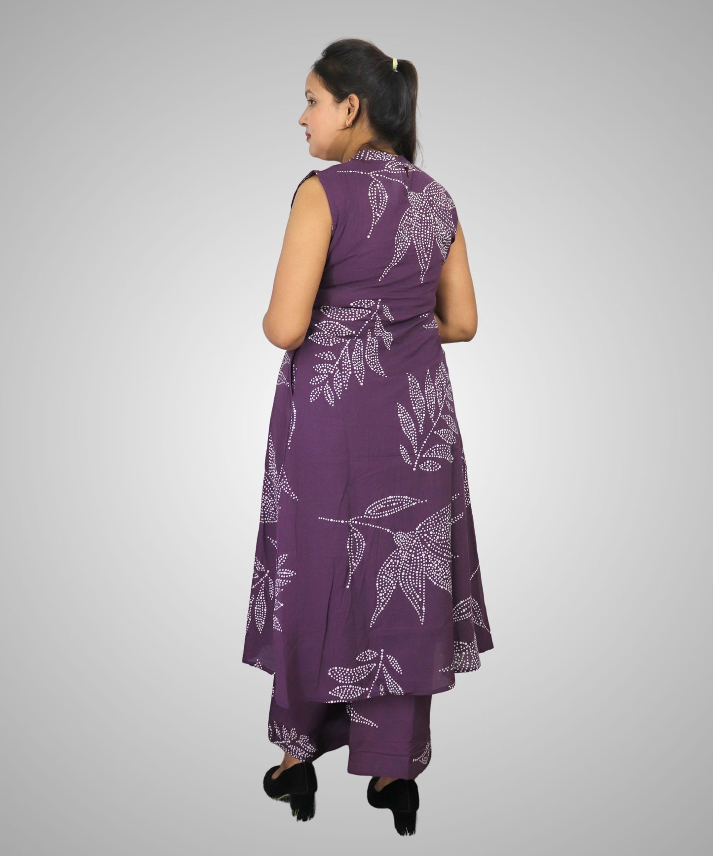 Women's Sleeveless Coordinated outfit, Purple with White Dotted Floral Print