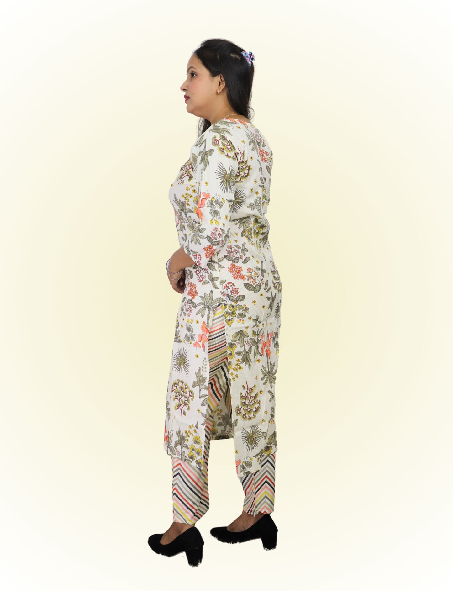 Women's Floral Print Cotton Salwar Suit Set with Embellished Neckline, 3/4 Sleeves, Chevron Dupatta, White and Multicolor