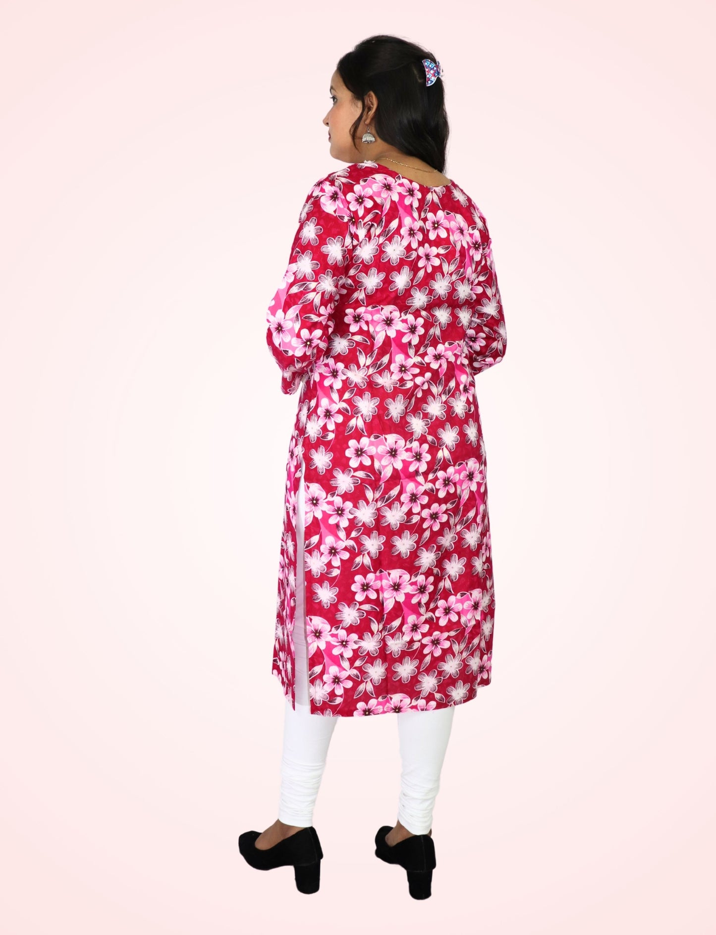 Floral Print Cotton Kurti with V-Neck, 3/4 Sleeves, Pink and White