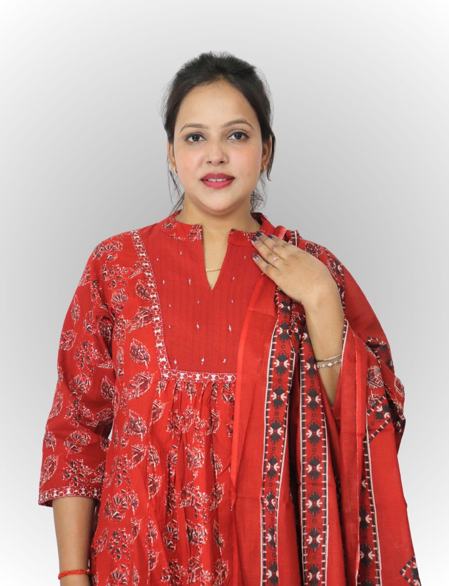 Traditional Red Cotton Salwar Suit Set with Floral Print, 3/4 Sleeves