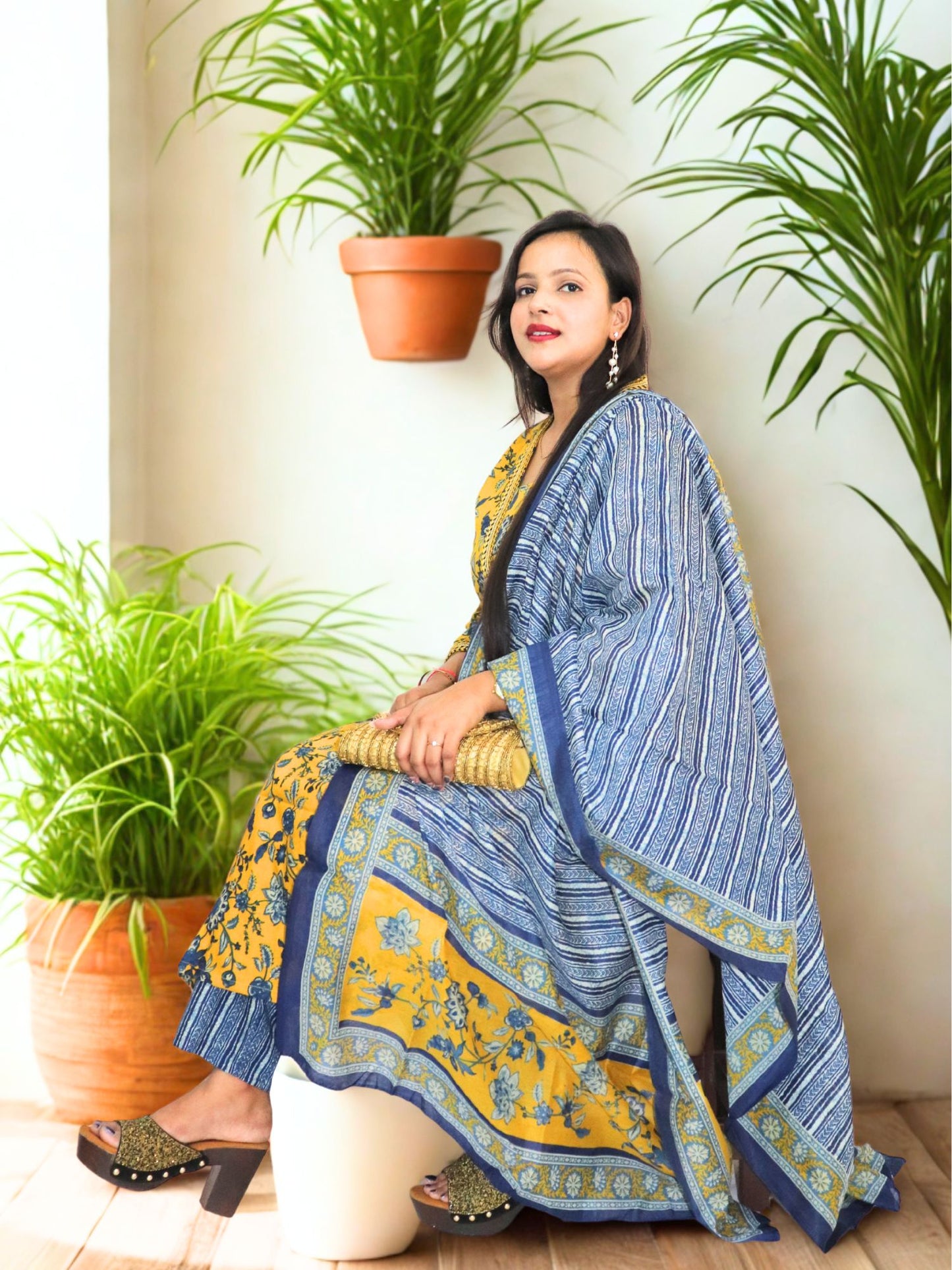 Women Block Printed Anarkali Kurta And Pant Set With Dupatta