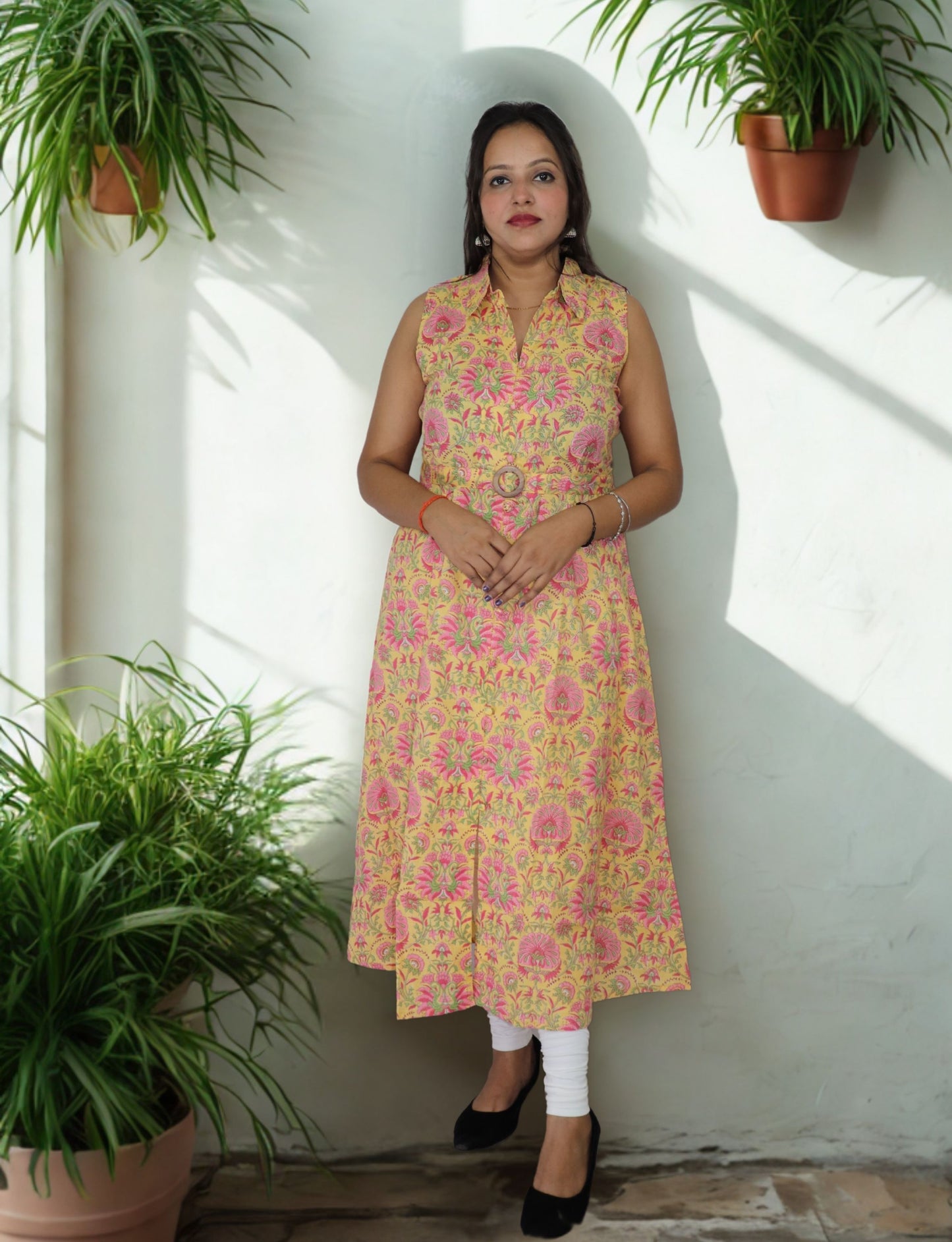 Vedickulture Floral Print Sleeveless Long A-line Kurta, Yellow and Pink, Collared Neck with Belt